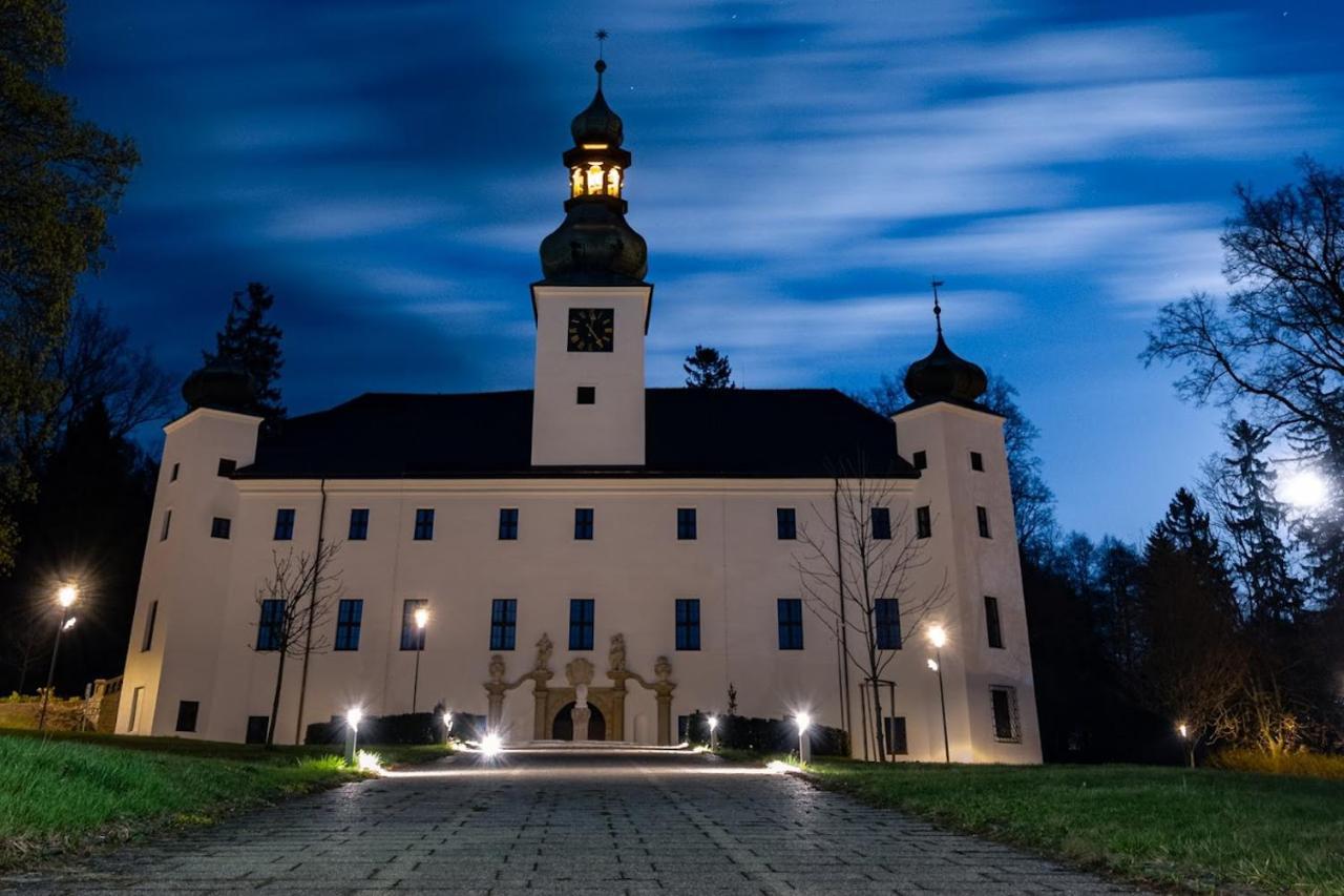 Hotel Zamek Třešť Extérieur photo
