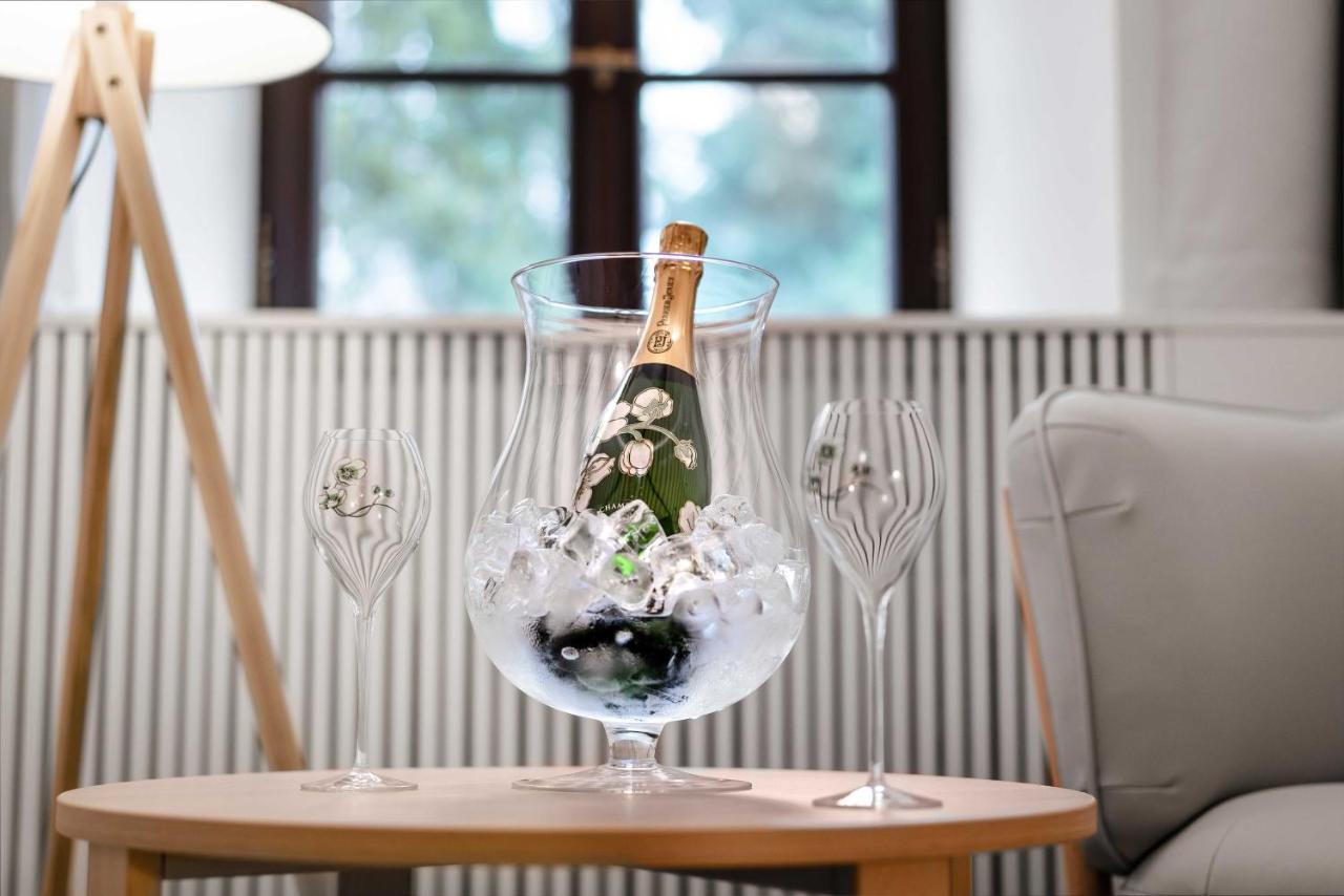 Hotel Zamek Třešť Extérieur photo