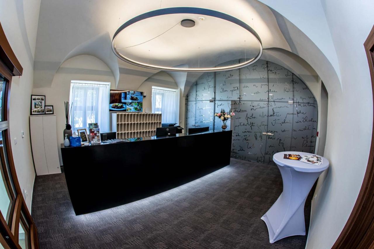 Hotel Zamek Třešť Extérieur photo
