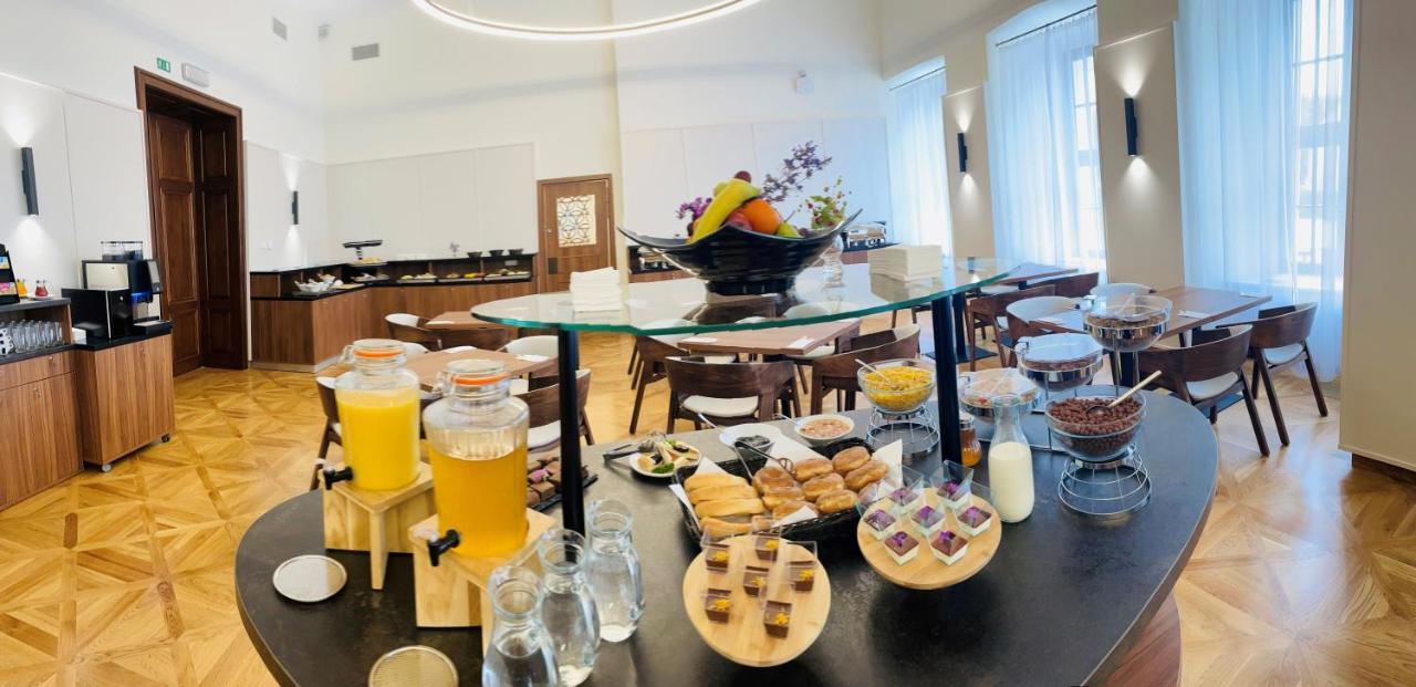 Hotel Zamek Třešť Extérieur photo