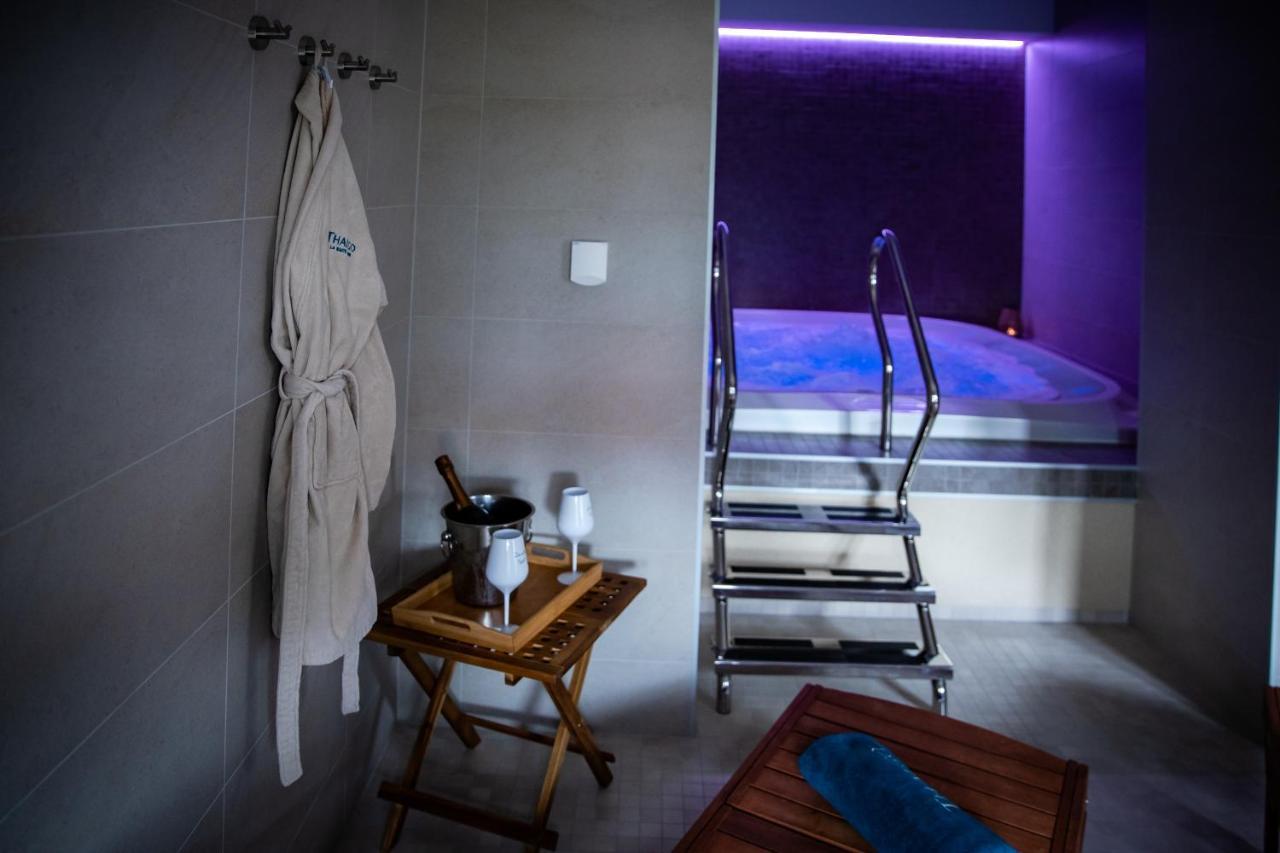 Hotel Zamek Třešť Extérieur photo