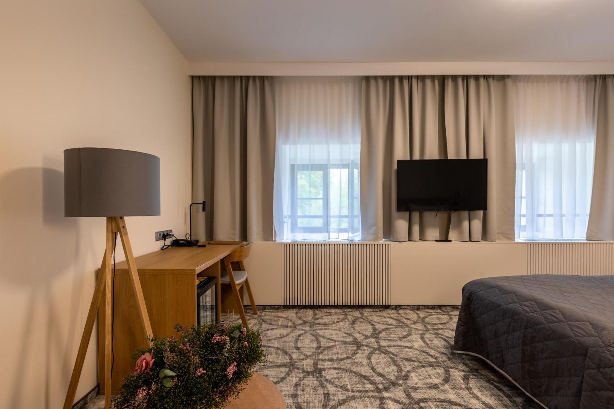 Hotel Zamek Třešť Extérieur photo