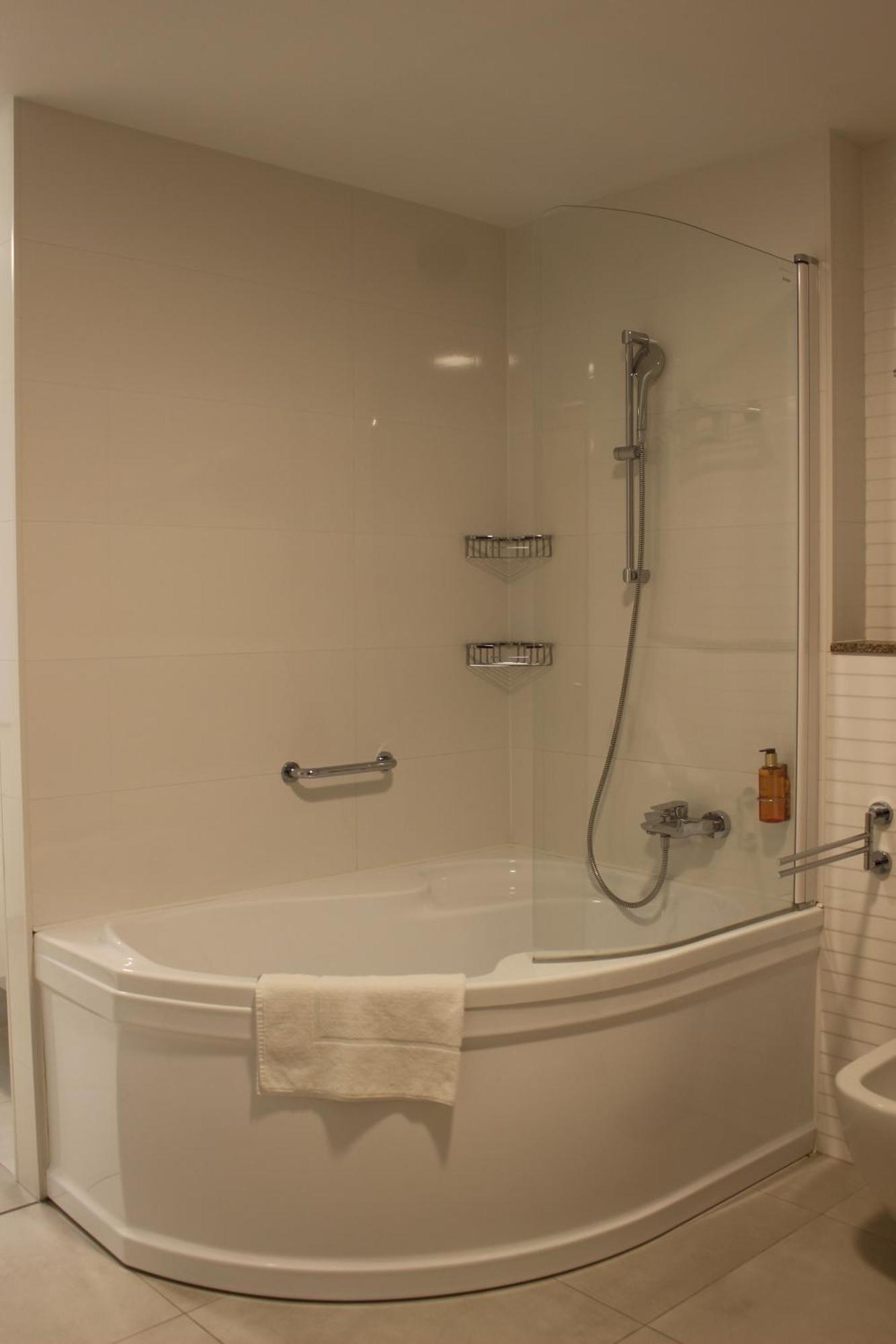 Hotel Zamek Třešť Extérieur photo